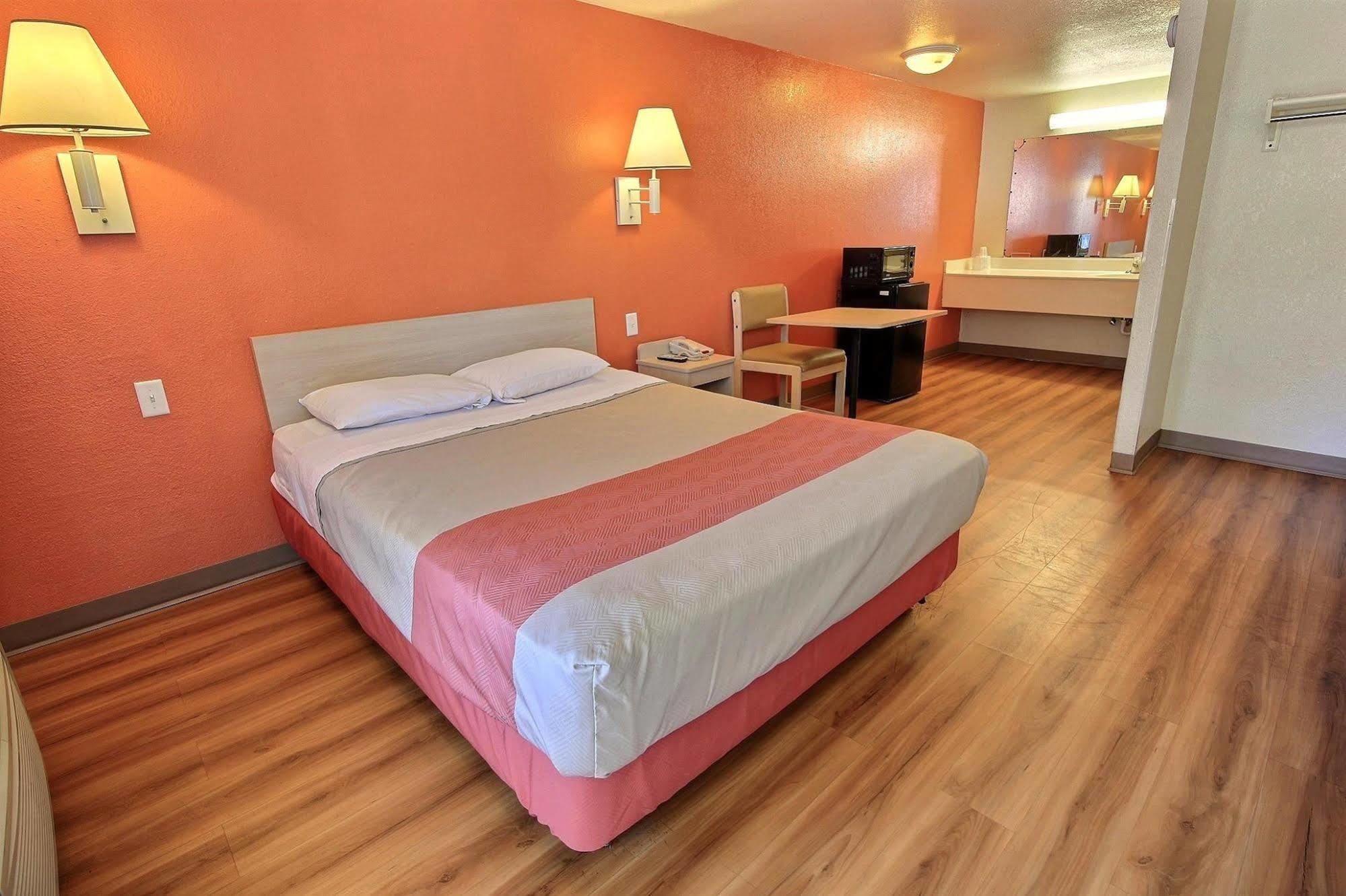 Motel 6-Newport News, Va Esterno foto