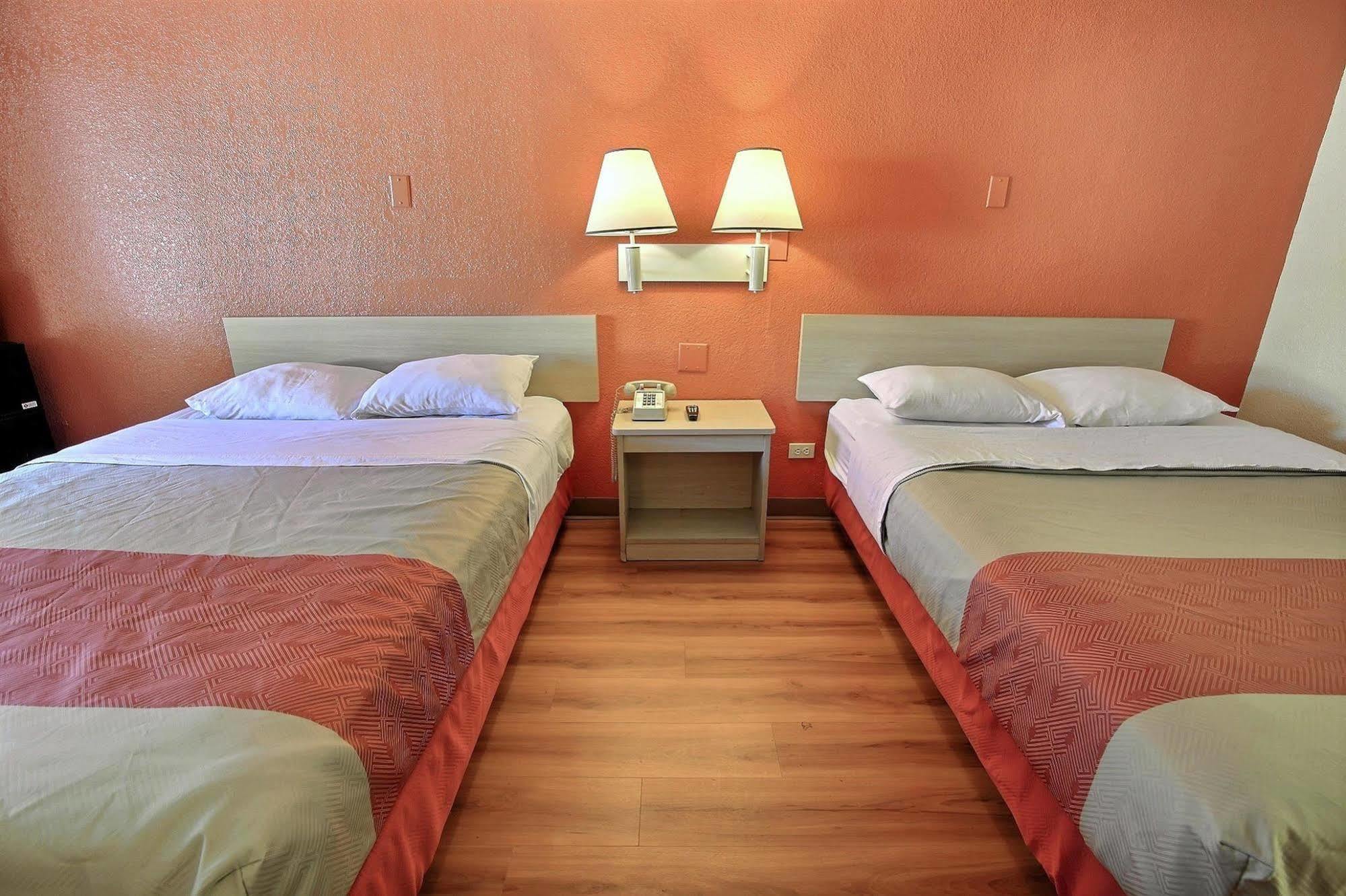 Motel 6-Newport News, Va Esterno foto